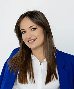 Mag. Yvette Sara MALCZEWSKA - HÖFLER